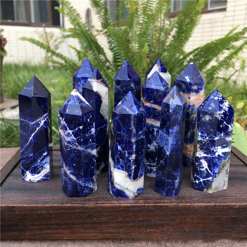 Natural Single-Point Crystal Column