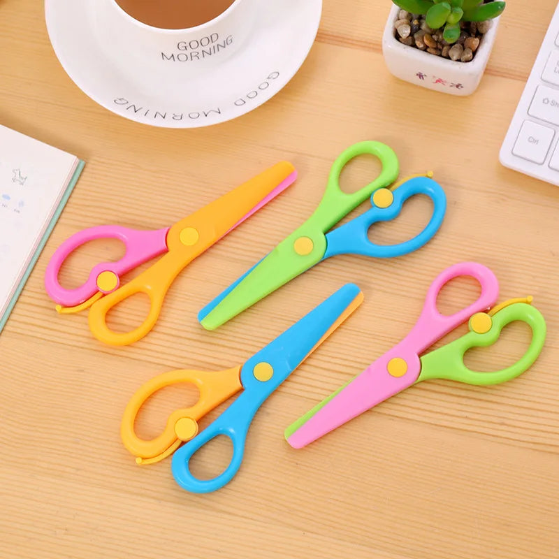 Mini Safety Scissors 137mm – Kids Paper Cutting Tool for School