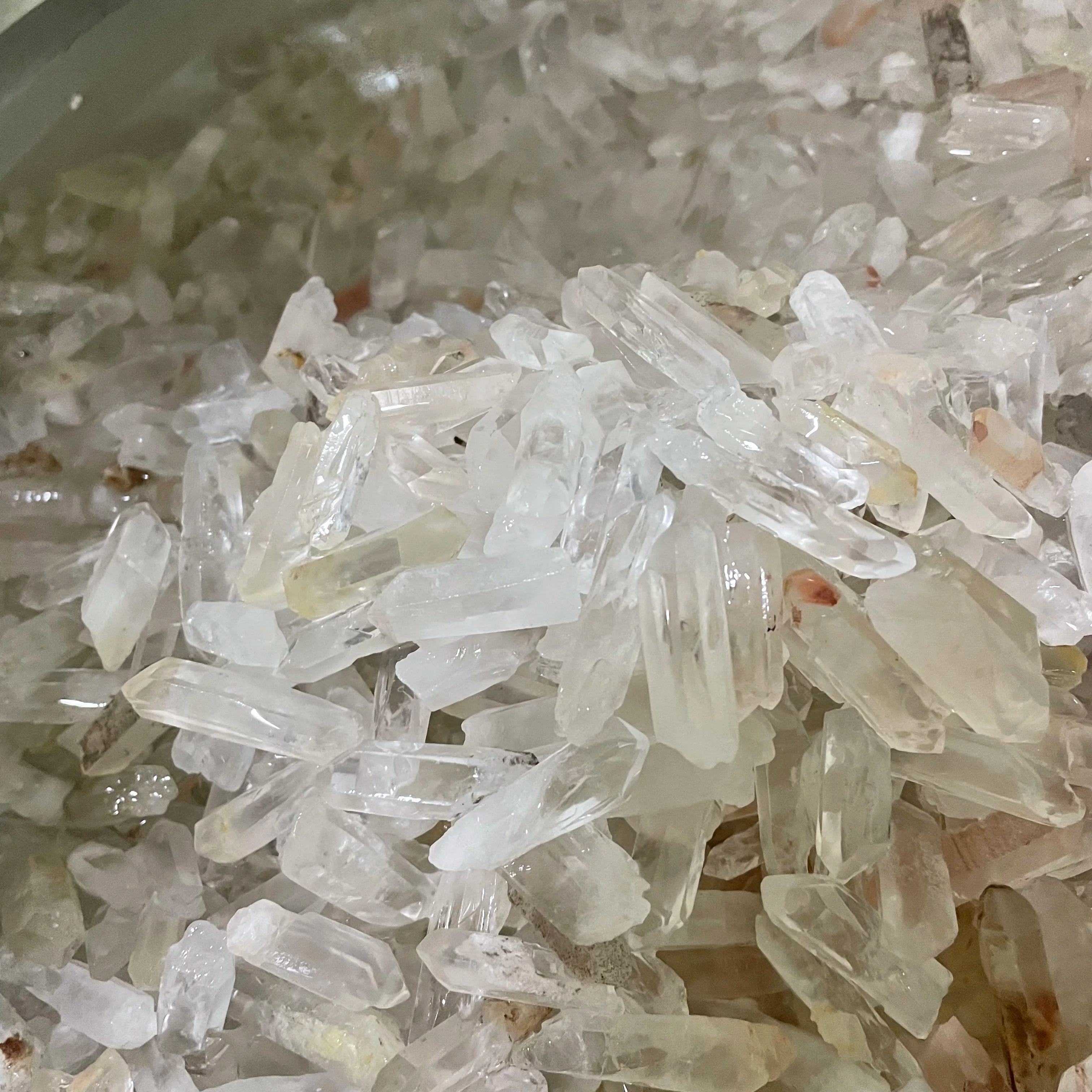 1000g Natural Clear Quartz Crystal – Healing Point Wand & Mineral Specimen