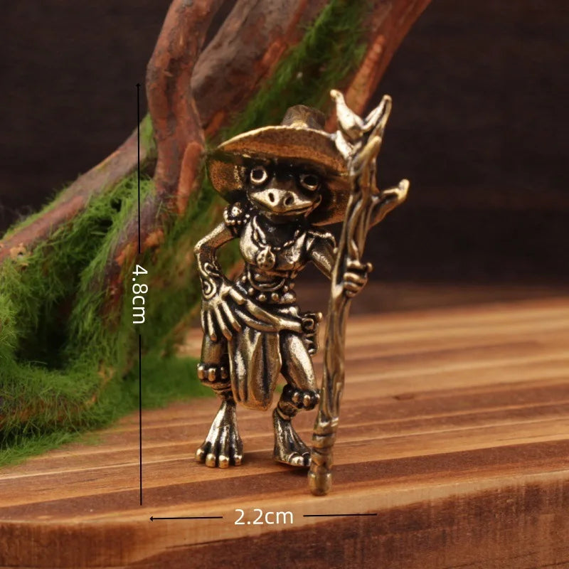 Brass Frog Figurine – Desktop & Home Decor Ornament