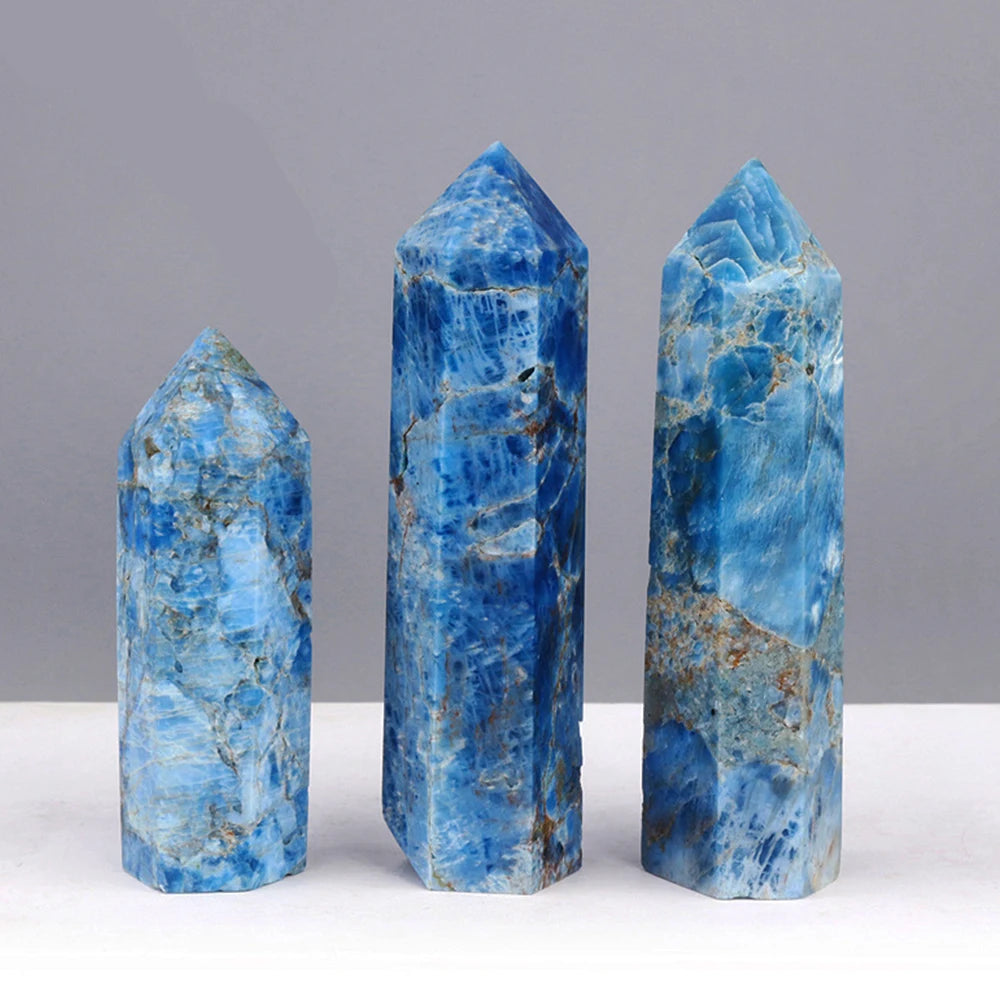 Natural Single-Point Crystal Column