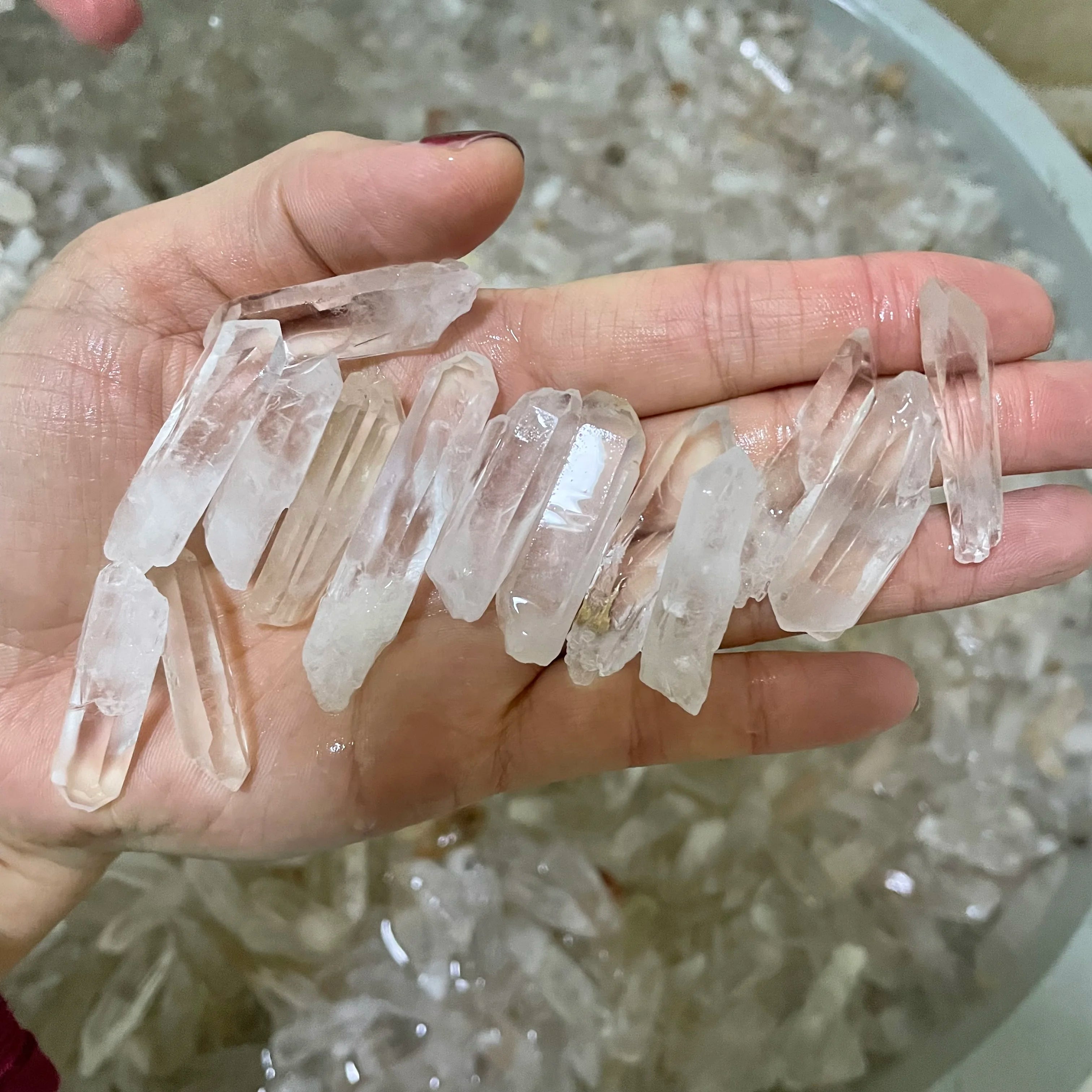 1000g Natural Clear Quartz Crystal – Healing Point Wand & Mineral Specimen